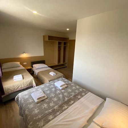 Pansion Raspudic Bed & Breakfast Međugorje Екстериор снимка