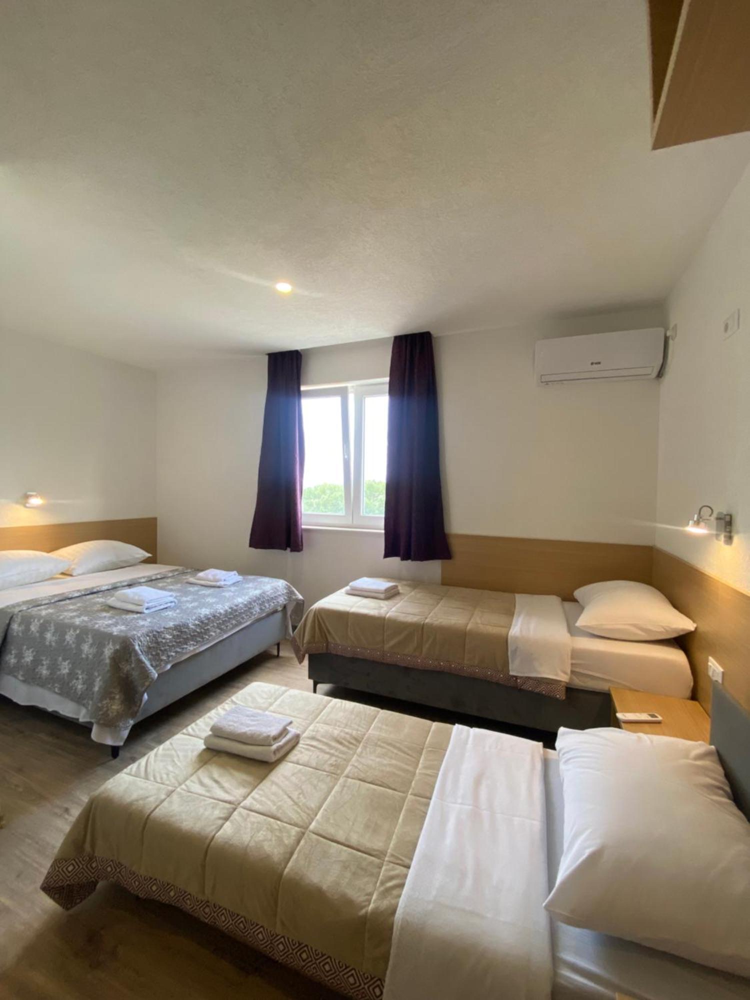 Pansion Raspudic Bed & Breakfast Međugorje Екстериор снимка
